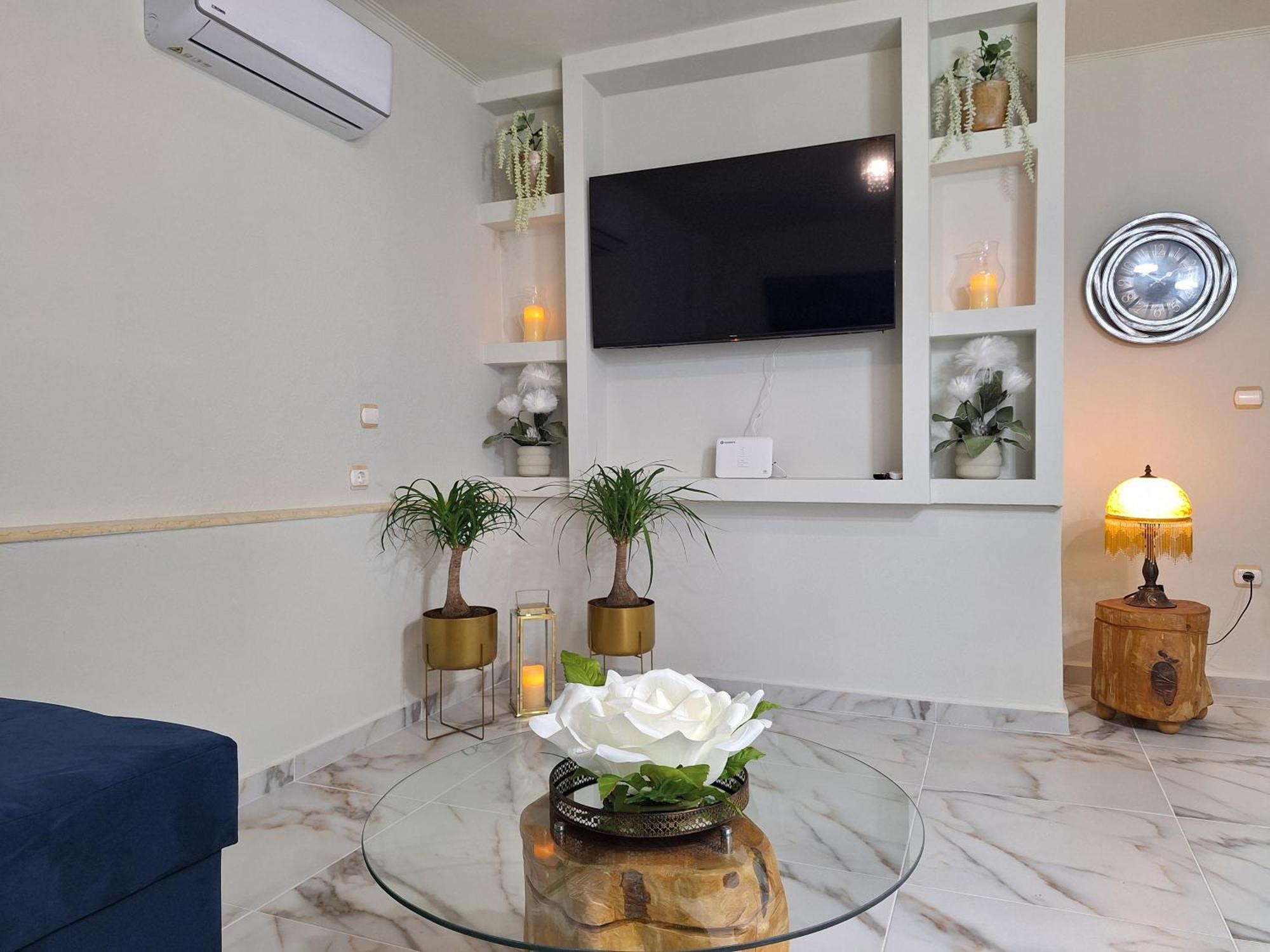 Modern Quiet Apartment In The Center Of Rhodes Rhodes City Bagian luar foto
